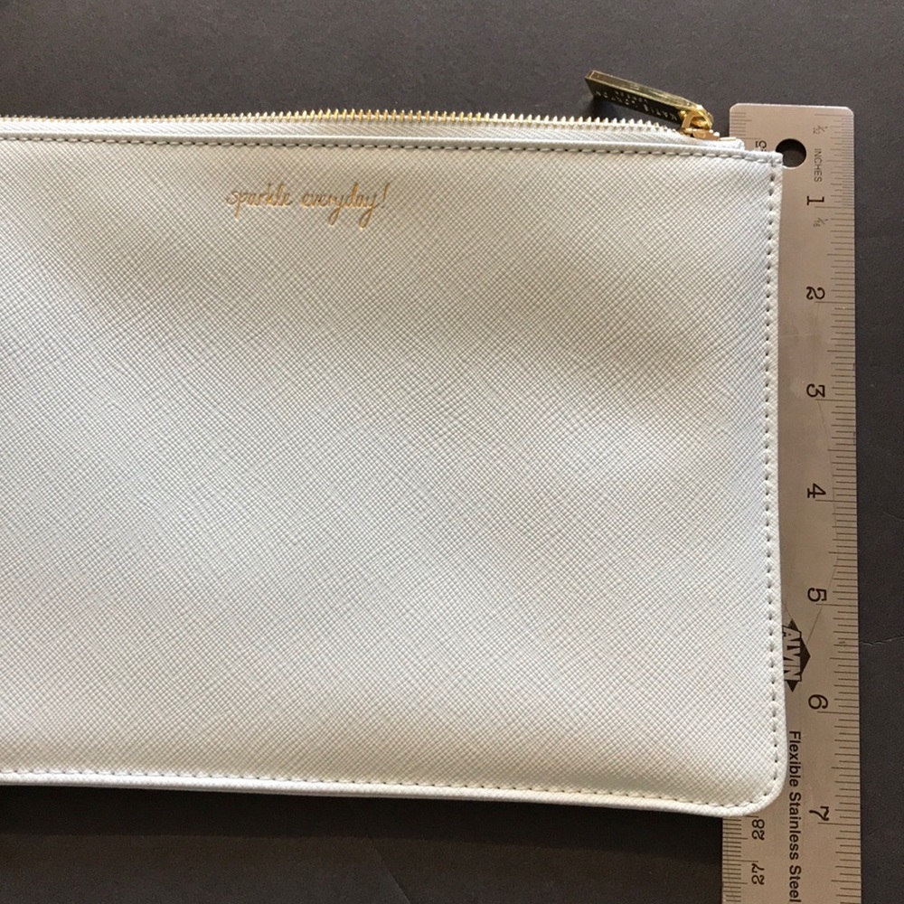 NWT Katie Loxton Wristlet with a message - Picture 7 of 7